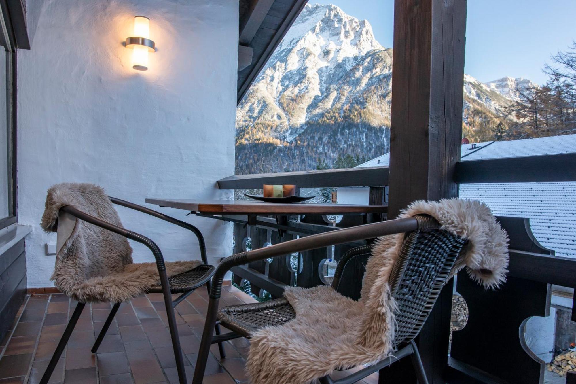 Ferienhaus Zauberberg - Magie Der Alpen - By Loewenherz Mittenwald Extérieur photo